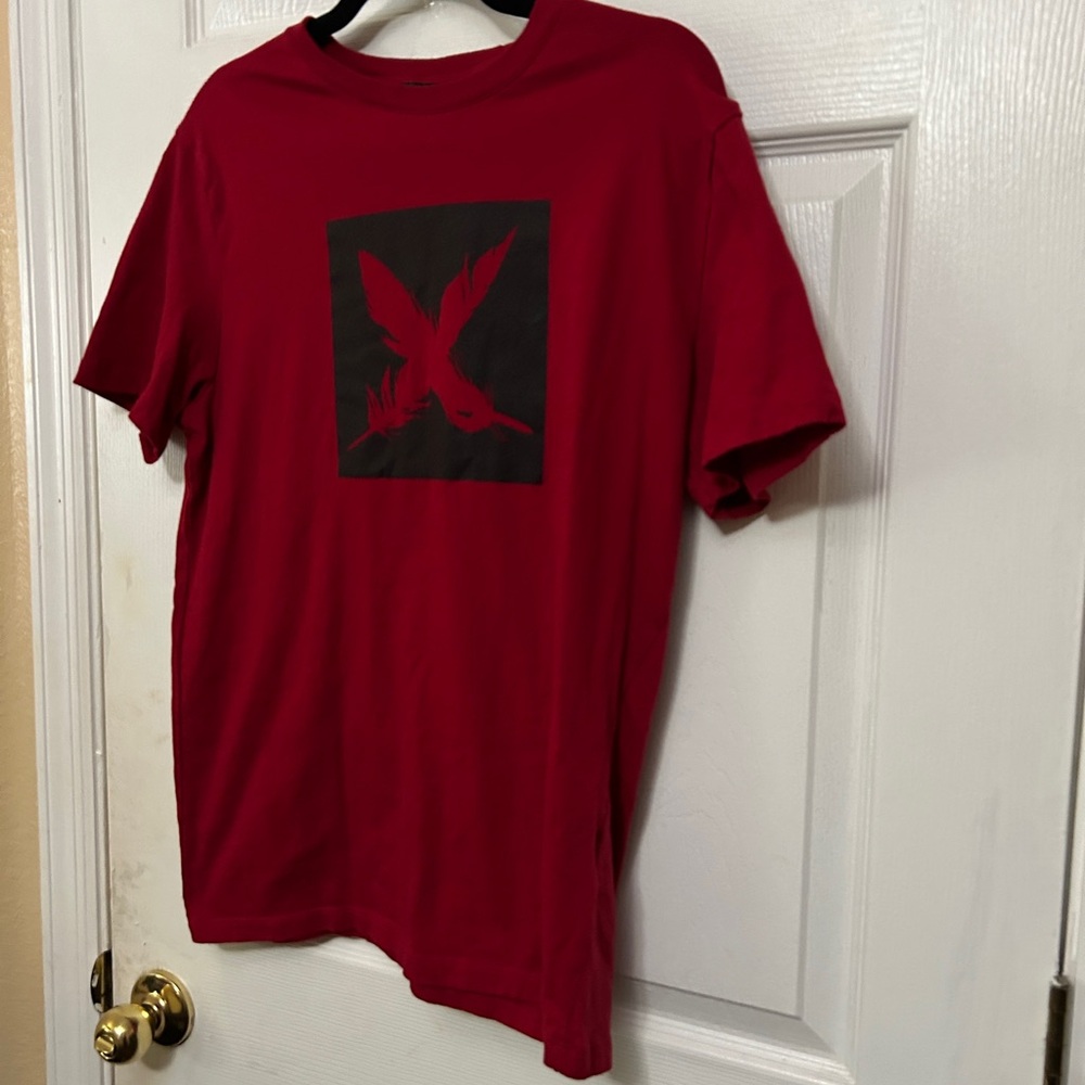 Express Crimson Tee with Black Bird Design